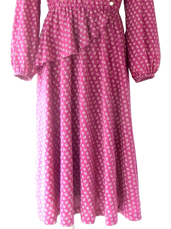 ヨーロッパ古着 フランス買い付け 70年代製 ワインレッド X クリーム色 カシュクール ペプラム ワンピース 18FC419