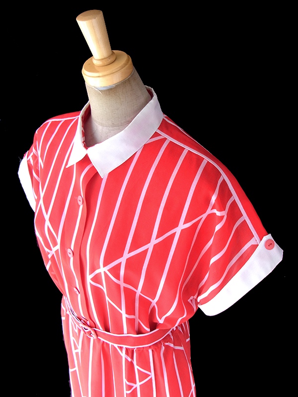ヨーロッパ古着 ロンドン買い付け 70年代製 レッド X ホワイト ストライプ 共布ベルト付き ヴィンテージ ワンピース 18OM305