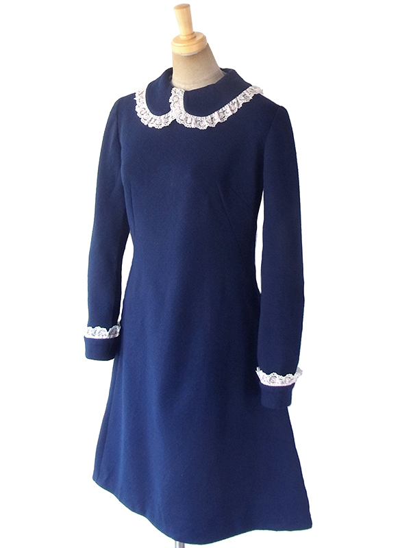 ヨーロッパ古着 ロンドン買い付け 70年代製 ネイビー X ホワイト レースフリル ダイヤ型押し生地 ワンピース 18OM423
