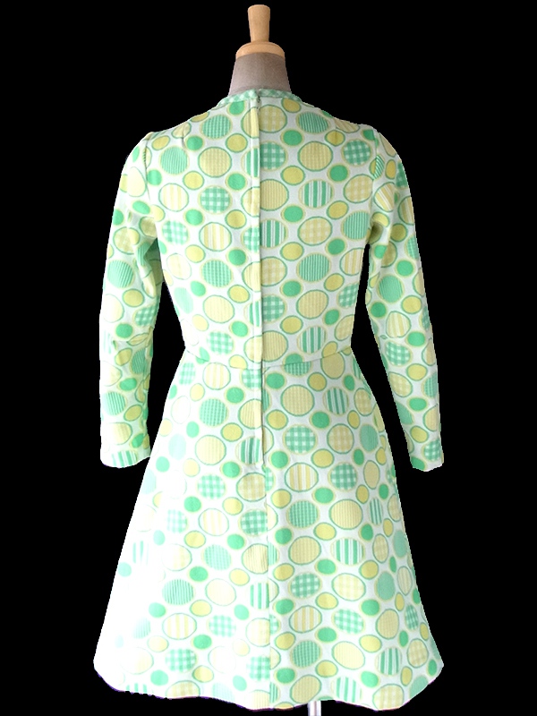 ヨーロッパ古着 ロンドン買い付け 70年代製 ライムグリーン X イエロー 水玉レトロ柄 ヴィンテージ ワンピース 18SR000