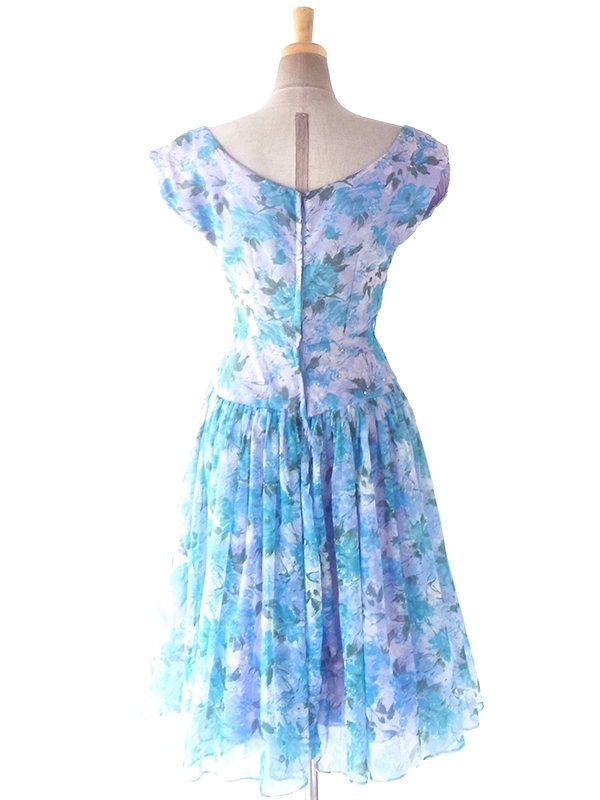 ヨーロッパ古着 ロンドン買い付け 70年代製 淡いパープル X ブルー 薔薇プリント ラインストーン  ドレス 19BS103