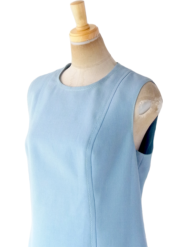 ヨーロッパ古着 フランス買い付け 60年代製 水色 X ステッチ ボックスプリーツ 美麗シルエット ワンピース 19FC412