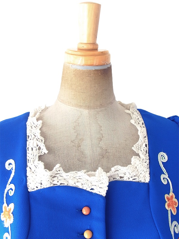 ヨーロッパ古着 ロンドン買い付け 70年代製 ブルー X オレンジ・イエロー 花柄刺繍 レース襟 ワンピース 19OM701