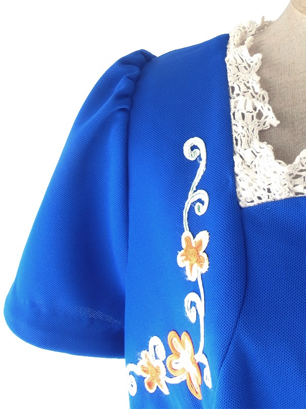 ヨーロッパ古着 ロンドン買い付け 70年代製 ブルー X オレンジ・イエロー 花柄刺繍 レース襟 ワンピース 19OM701