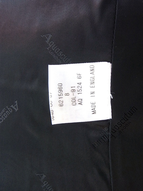 ヨーロッパ古着 イギリス製 Aquascutum アクアスキュータム オフホワイト X ブラック・レッド チェック柄 コート 20BS100