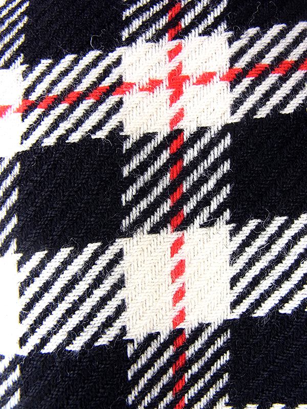 ヨーロッパ古着 イギリス製 Aquascutum アクアスキュータム オフホワイト X ブラック・レッド チェック柄 コート 20BS100