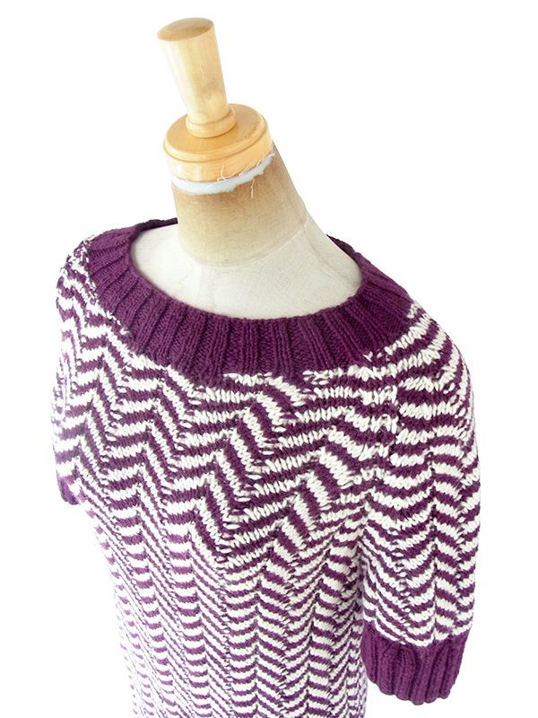 ヨーロッパ古着 ロンドン買い付け 60年代製 バーガンディー X アイボリー バイアス柄 厚手ウール ニット ワンピース 20BS104