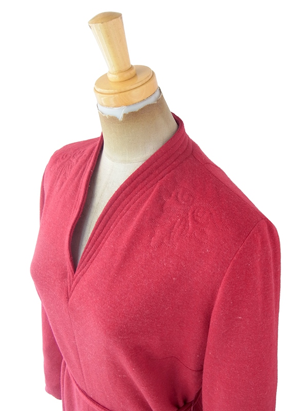 ヨーロッパ古着 ロンドン買い付け 60年代製 ボルドー X 肩口に型押しオーナメント 共布ベルト付き ワンピース 20BS114