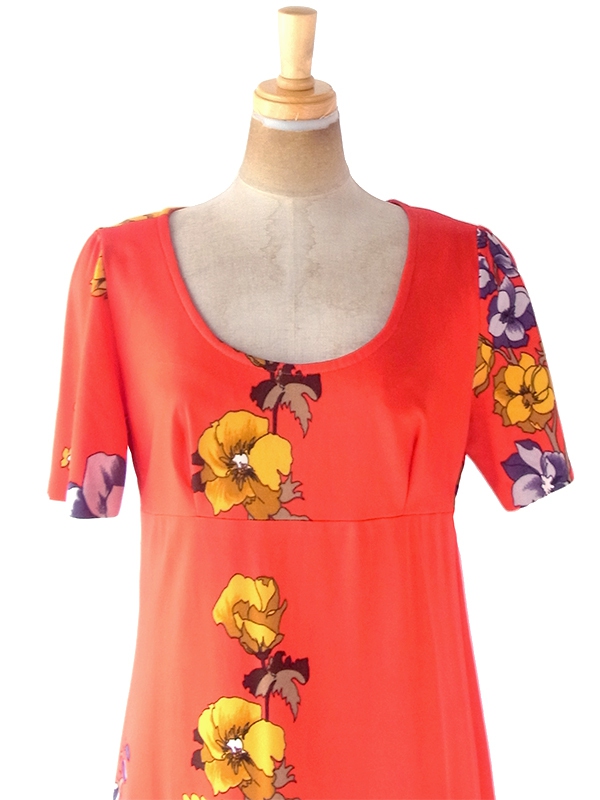 ヨーロッパ古着 ロンドン買い付け 70年代製 レッド X カラフル花柄 ヴィンテージ マキシワンピース 20BS119