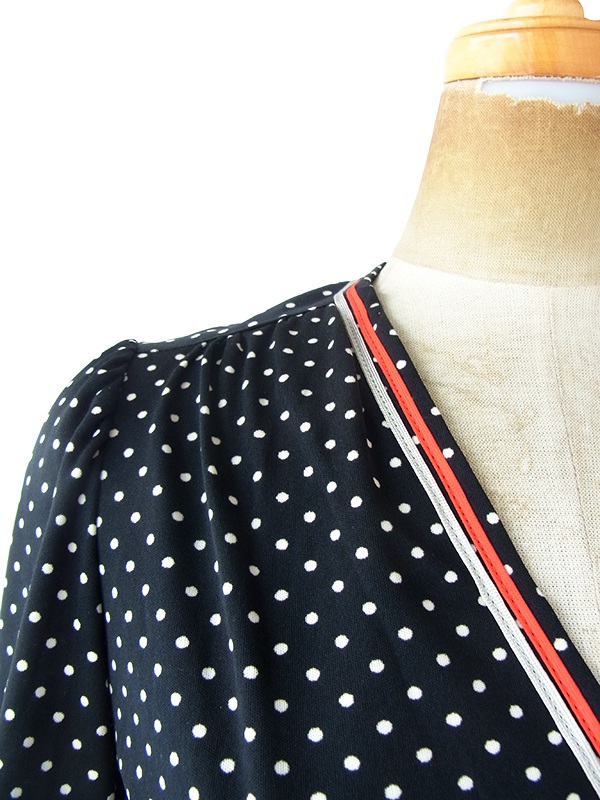 ヨーロッパ古着 ロンドン買い付け 70年代製 モノトーン X 水玉 レッド・グレイ テープ プリーツ ワンピース 20BS213