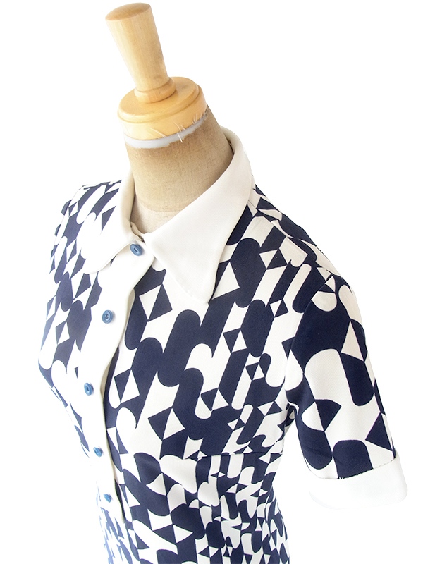 ヨーロッパ古着 フランス買い付け 70年代製 2トーン X レトロ柄 ヴィンテージ ワンピース 20FC003