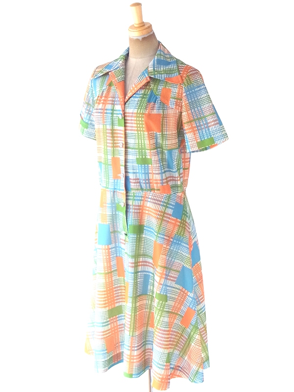 ヨーロッパ古着 フランス買い付け 70年代製 ホワイト X オレンジ・水色・グリーン チェック・スクエア柄 ワンピース 20FC200