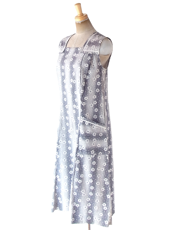 ヨーロッパ古着 フランス買い付け 60年代製 モノトーン X 花柄・ストライプ 山道テープ ポケット付き ヴィンテージ ワンピース 20FC202