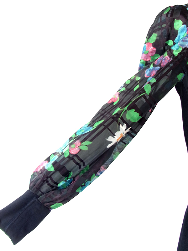 ヨーロッパ古着 フランス買い付け 70年代製 ブラック X カラフル花柄 切り返し 裾元フリンジ ヴィンテージ ワンピース 20FC309