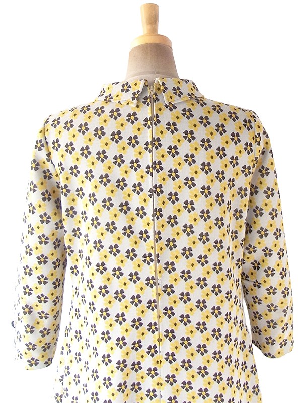 ヨーロッパ古着 フランス買い付け 70年代製 ライトグレイ X イエロー・ブラウン 花柄 Aライン ワンピース 20FC601