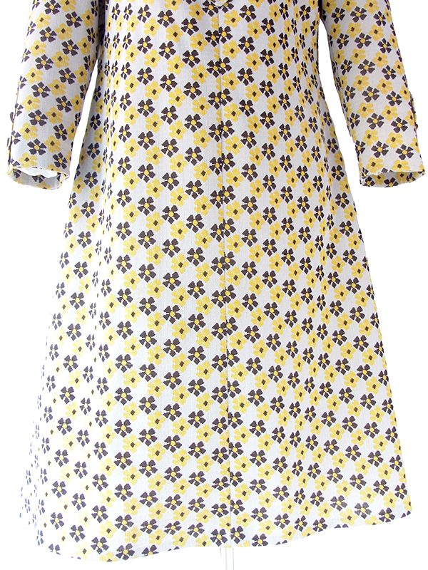 ヨーロッパ古着 フランス買い付け 70年代製 ライトグレイ X イエロー・ブラウン 花柄 Aライン ワンピース 20FC601