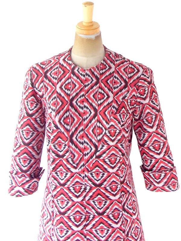 ヨーロッパ古着 フランス買い付け 60年代製 レッド X ホワイト X ブラック レトロ柄 ヴィンテージ ワンピース20FC602