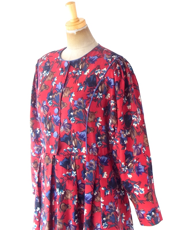 ヨーロッパ古着 フランス製 レッド X カラフル花柄 ブルーパイピング ヴィンテージ プリーツ ワンピース 20FC613