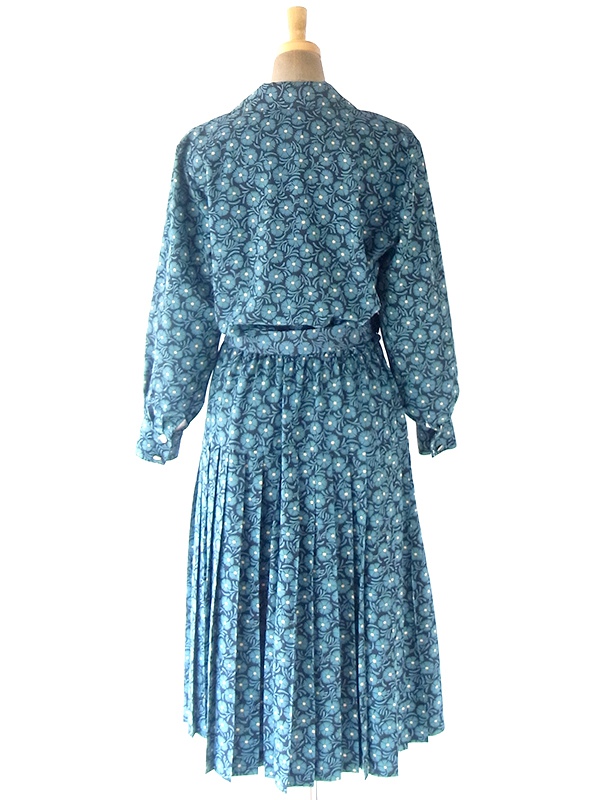 ヨーロッパ古着 フランス買い付け 70年代製 ターコイズブルー X ブラック ポケットチーフ・共布ベルト付き ワンピース 20FC614