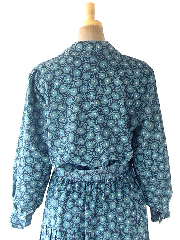 ヨーロッパ古着 フランス買い付け 70年代製 ターコイズブルー X ブラック ポケットチーフ・共布ベルト付き ワンピース 20FC614