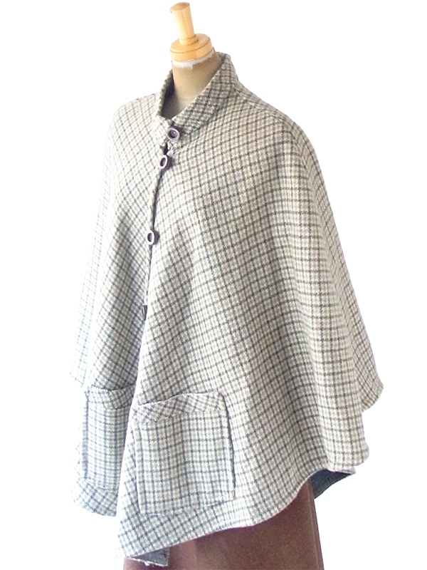 ヨーロッパ古着 フランス買い付け 60年代製 グリーン X ベージュ チェック柄 ポケット付き ウール ポンチョ 20FC617