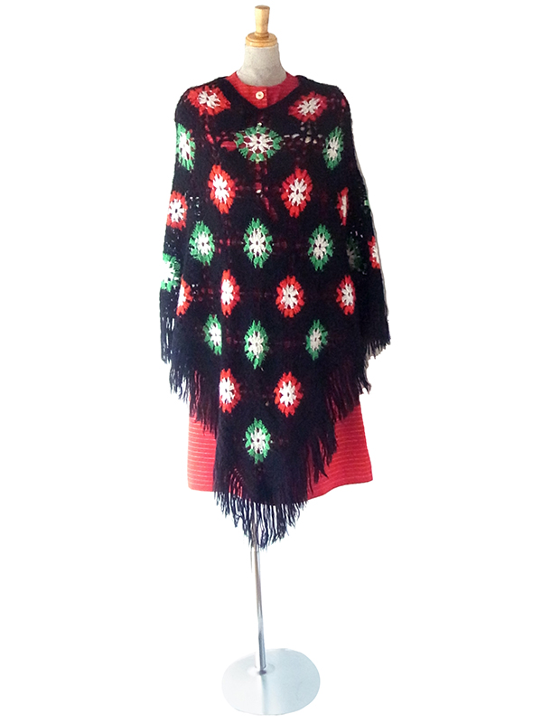 ヨーロッパ古着 フランス買い付け 60年代製 ブラック X レッド・グリーン アーガイル柄 フリンジ付き ショール 20FC722
