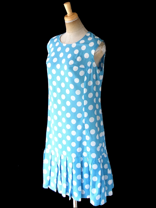 ヨーロッパ古着 ロンドン買い付け 60年代製 水色 X ホワイト 水玉 裾元プリーツ ヴィンテージ ワンピース 20OM113