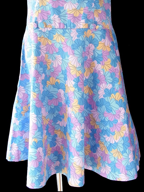 ヨーロッパ古着 ロンドン買い付け 70年代製 水色 X ピンク・パープル・イエロー 花柄プリント フレア ワンピース 20OM200
