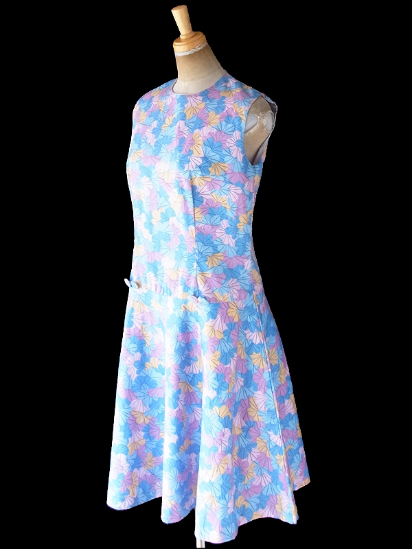 ヨーロッパ古着 ロンドン買い付け 70年代製 水色 X ピンク・パープル・イエロー 花柄プリント フレア ワンピース 20OM200