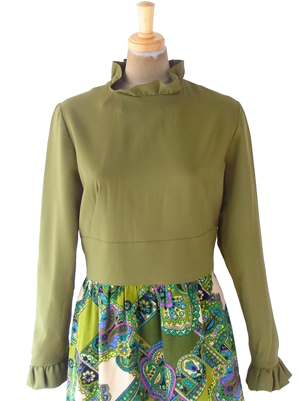 ヨーロッパ古着 ロンドン買い付け 70年代製 カーキ X レトロ柄 生地切り返し ギャザーフリル ワンピース 20OM201