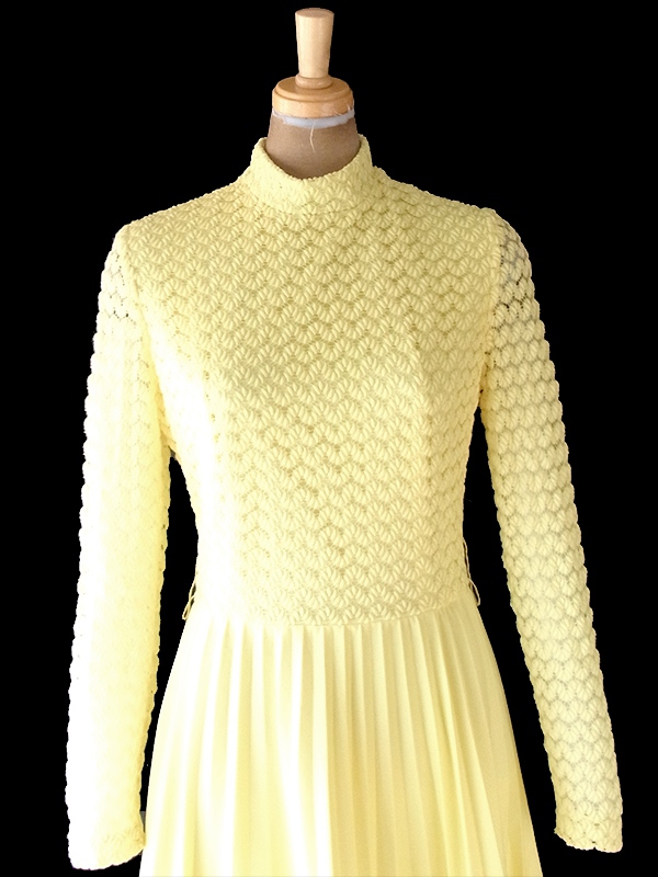 ヨーロッパ古着 ロンドン買い付け 70年代製 イエロー X レース編み アンブレラプリーツ マキシ ワンピース 20OM207