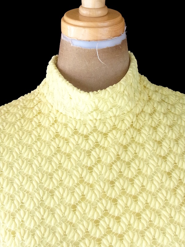 ヨーロッパ古着 ロンドン買い付け 70年代製 イエロー X レース編み アンブレラプリーツ マキシ ワンピース 20OM207