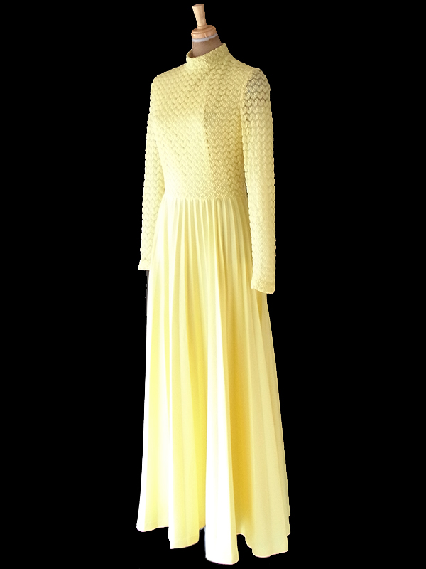 ヨーロッパ古着 ロンドン買い付け 70年代製 イエロー X レース編み アンブレラプリーツ マキシ ワンピース 20OM207