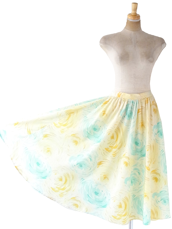 ヨーロッパ古着 ロンドン買い付け 60年代製 淡いレモン色  X 水色 バラモチーフプリント フレア スカート 21BS018