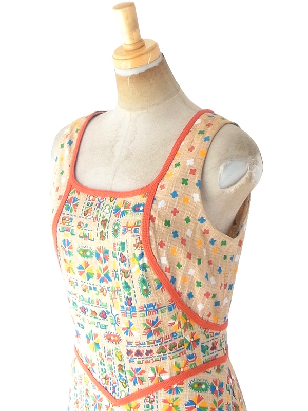 ヨーロッパ古着 フランス買い付け 60年代製 ベージュ X カラフル レトロ柄 オレンジ テープ ワンピース 21FC103