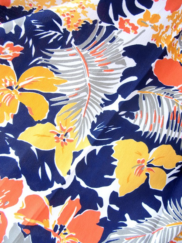 ヨーロッパ古着 フランス買い付け 70年代製 ブルー X カラフル花柄 ホワイト襟 共布ベルト付き ワンピース 21FC108