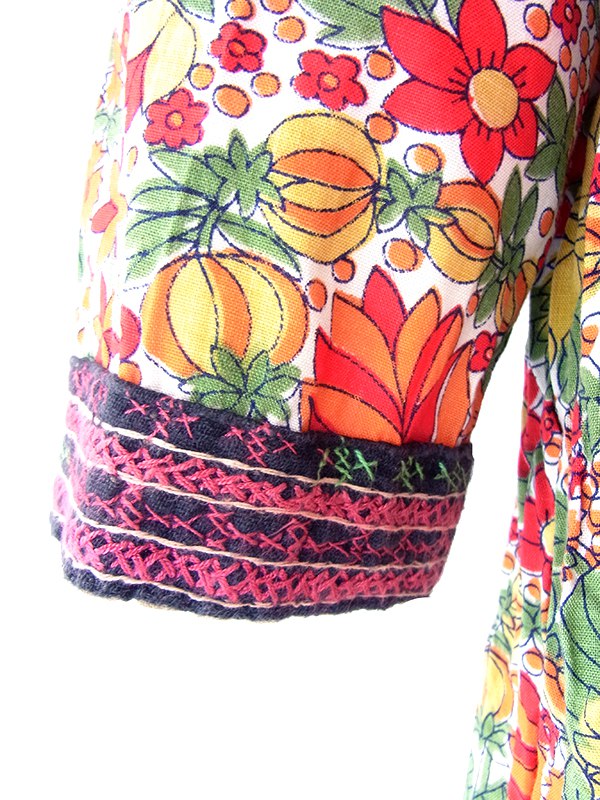 ヨーロッパ古着 フランス買い付け 60年代製 カラフル ステッチ X 花柄 ヴィンテージ ロング ワンピース 21FC111