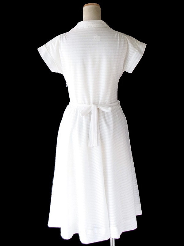 ヨーロッパ古着 フランス買い付け 70年代製 ホワイト X ボーダー 共布ベルト付き ヴィンテージ ワンピース 21FC120