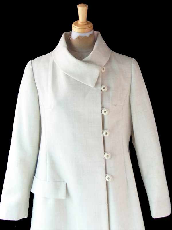 【送料無料】フランス買い付け 60年代製 アイボリー X かけボタン ヴィンテージ コート 21FC226【ヨーロッパ古着】