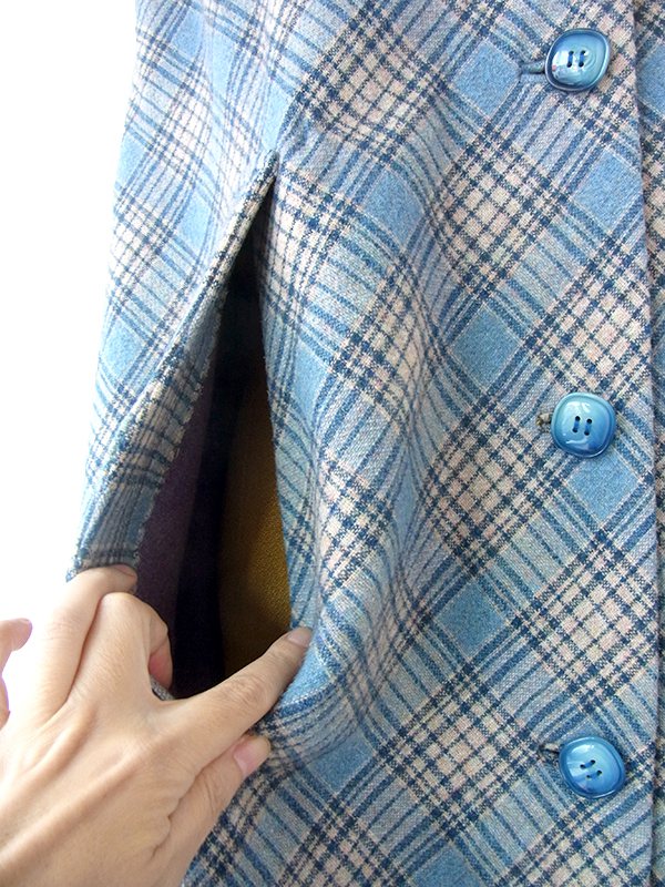 ヨーロッパ古着 フランス買い付け 60年代製 水色 X グレイ チェック柄 着脱可能フード付き ウール マントコート 21FC324