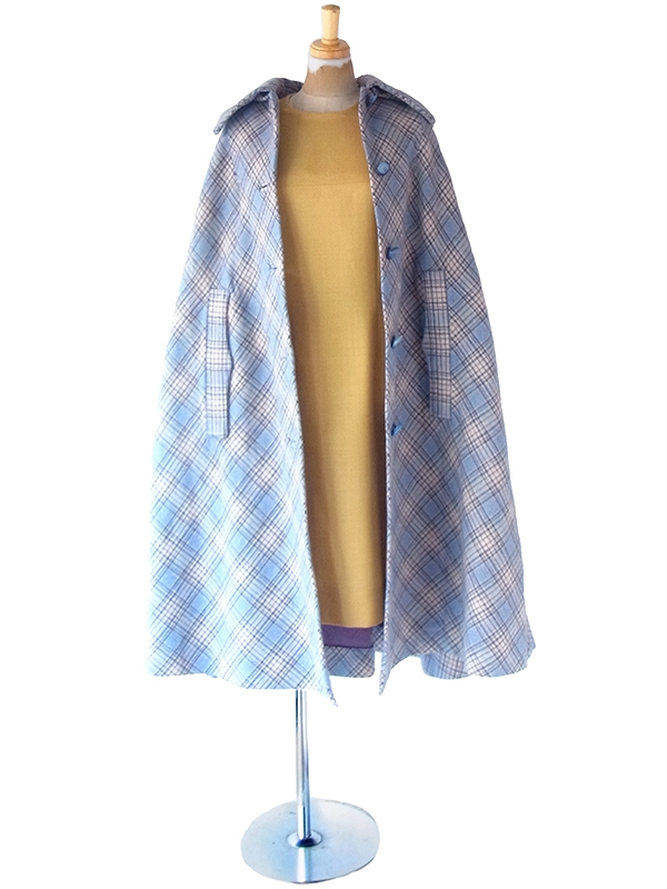 ヨーロッパ古着 フランス買い付け 60年代製 水色 X グレイ チェック柄 着脱可能フード付き ウール マントコート 21FC324