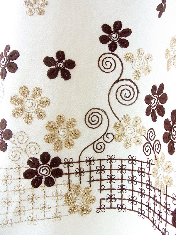 ヨーロッパ古着 ロンドン買い付け 70年代製 アイボリー X ブラウン・ゴールド 刺繍 共布ベルト ワンピース 21OM509