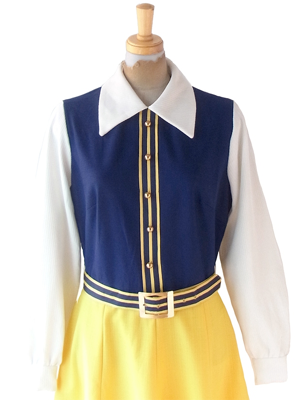 ロンドン買い付け 70年代製 ホワイト X イエロー・ブルー 腕部生地切り返し ベルト付き ワンピース 21OM910