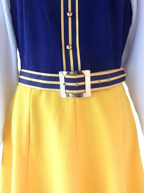 ロンドン買い付け 70年代製 ホワイト X イエロー・ブルー 腕部生地切り返し ベルト付き ワンピース 21OM910