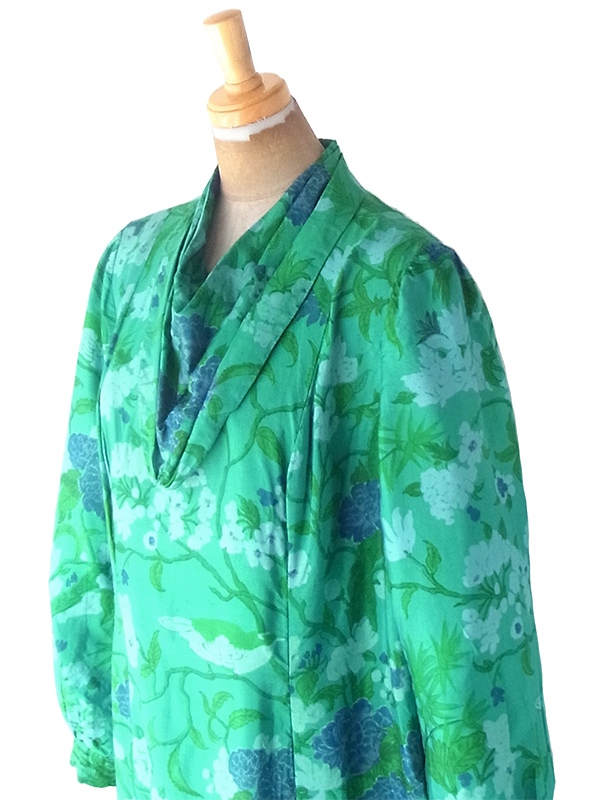 ヨーロッパ古着 ロンドン買い付け 70年代製 エメラルドグリーン X あじさい柄 ドレープデザイン ワンピース 22BS000