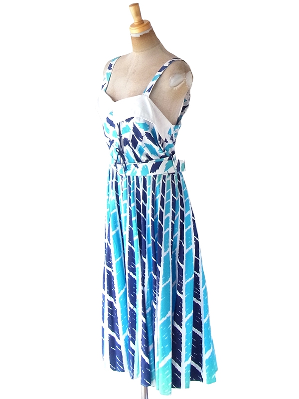 ヨーロッパ古着 フランス買い付け 60年代製 ホワイト X ブルー・ネイビー レトロ柄 組紐 共布ベルト付き ワンピース 22FC119