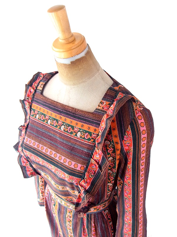 ヨーロッパ古着 ロンドン買い付け 60年代製 花柄 X ピンストライプ 共布ベルト付き ヴィンテージ ワンピース 22OM008