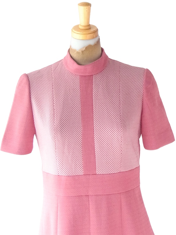 ヨーロッパ古着 ロンドン買い付け 70年代製 ピンク X ファネルネック ヴィンテージ ワンピース 22OM306