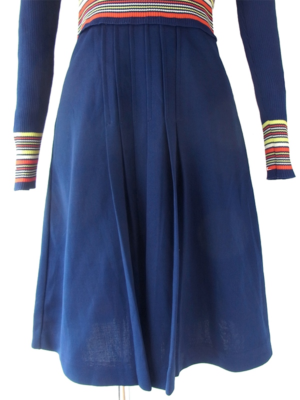 ヨーロッパ古着 ロンドン買い付け 70年代製 ネイビー X カラフル ストライプ 生地切替し ヴィンテージワンピース 22OM309