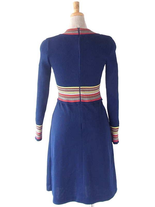 ヨーロッパ古着 ロンドン買い付け 70年代製 ネイビー X カラフル ストライプ 生地切替し ヴィンテージワンピース 22OM309